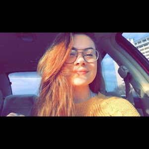 Meet your Posher, Hannah